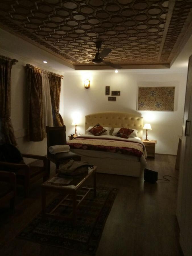 Dove Cottage Srīnagar Exterior foto